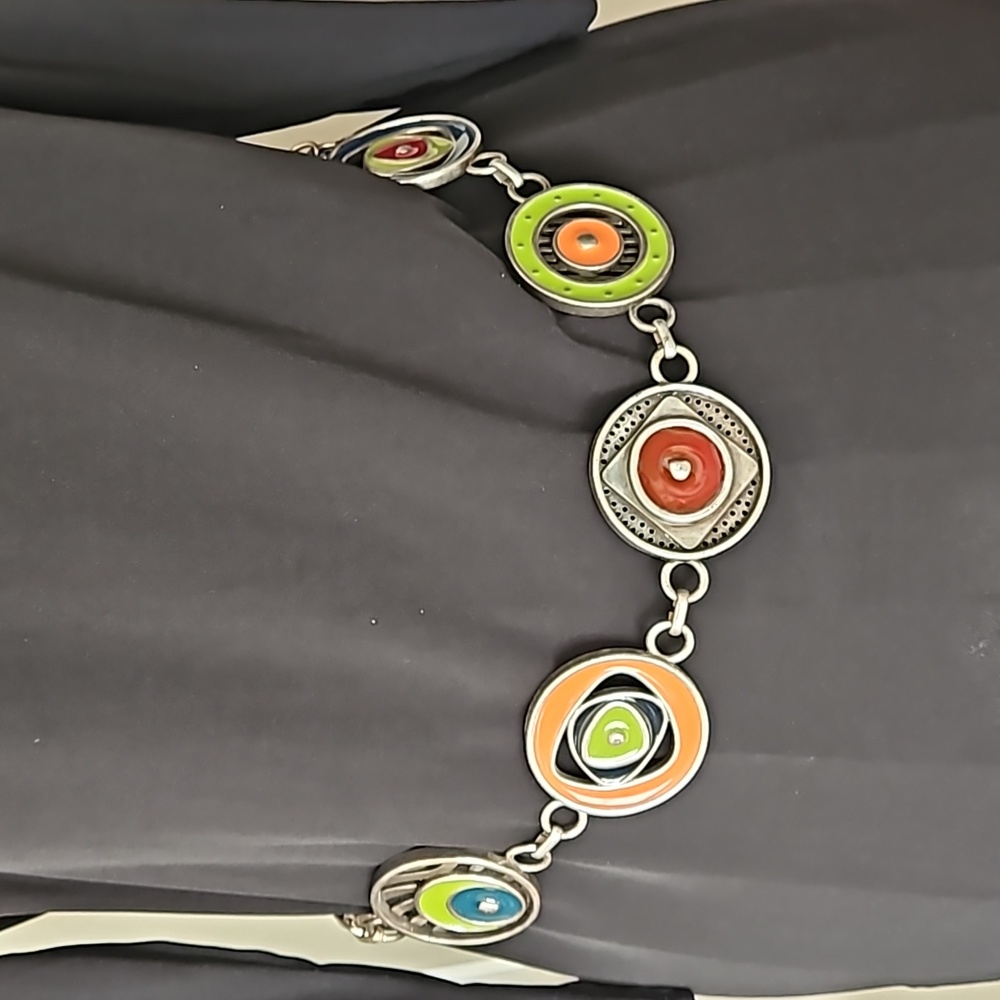 Chico's Chain Belt. - Picture 5 of 8